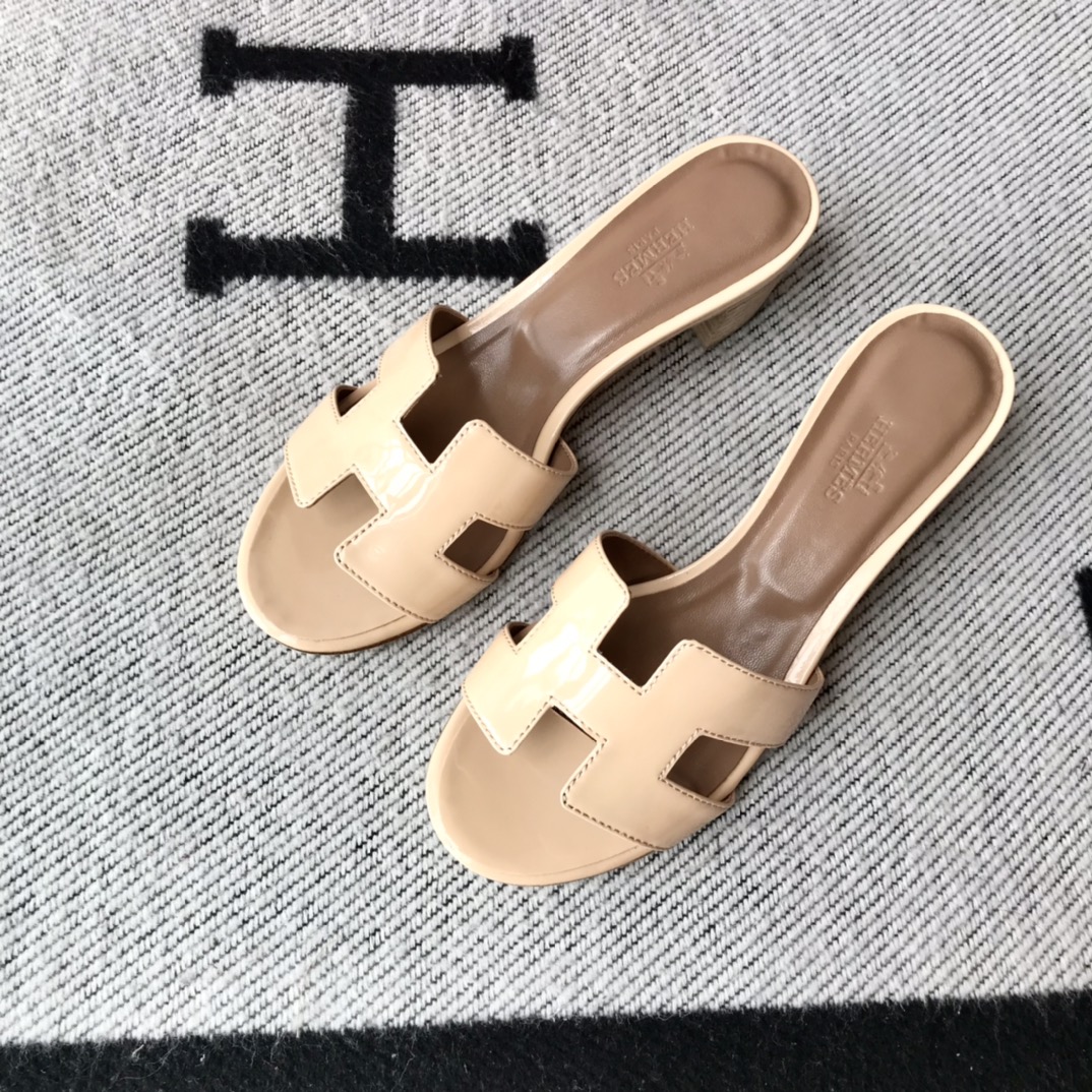 에르메스 올수공 오아시스 슬리퍼 샌들 페이던트 15